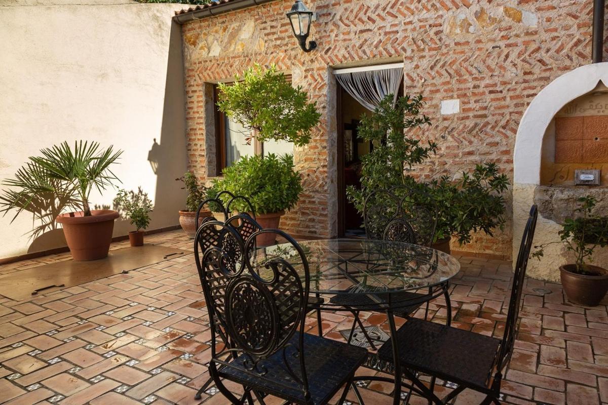 Beautiful Alamedas - Una Casa Rural Con Una Historia Unica Castronuno Εξωτερικό φωτογραφία